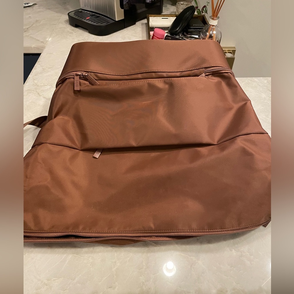 BEIS Maple Brown Weekender - Picture 11 of 16